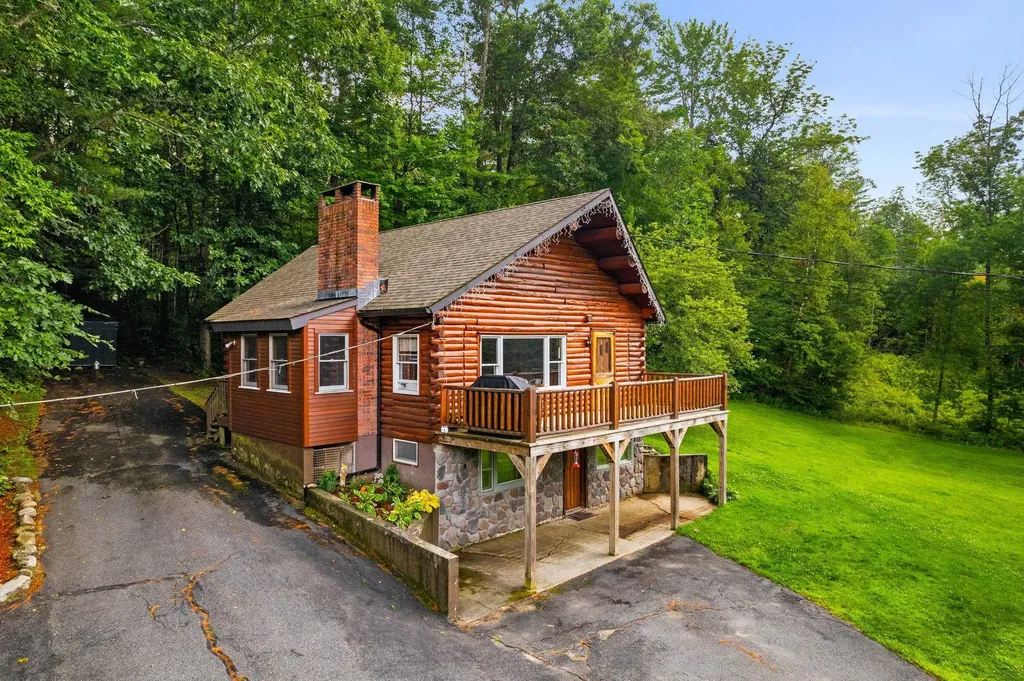 19 Wild Ammonoosuc Road Haverhill NH 03785