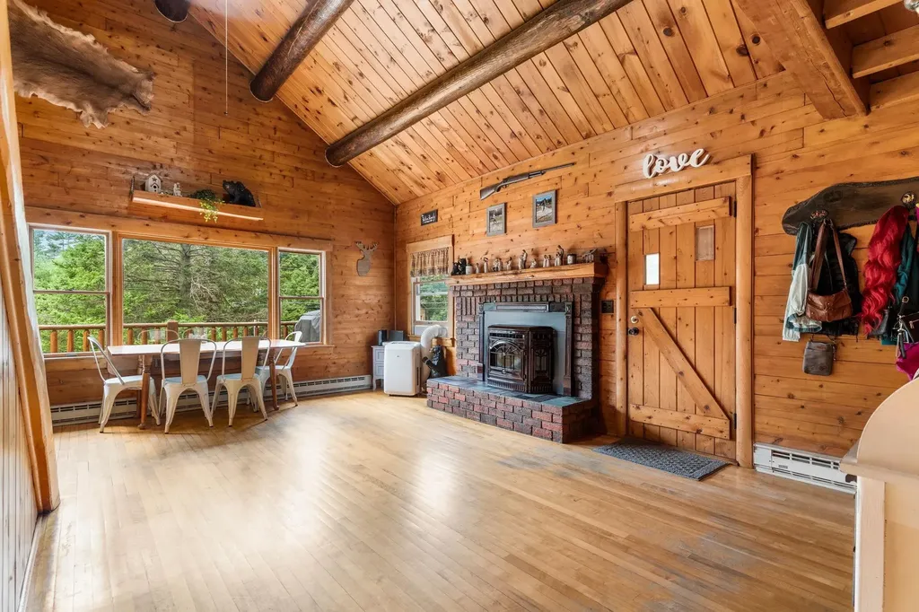 19 Wild Ammonoosuc Road Haverhill NH 03785