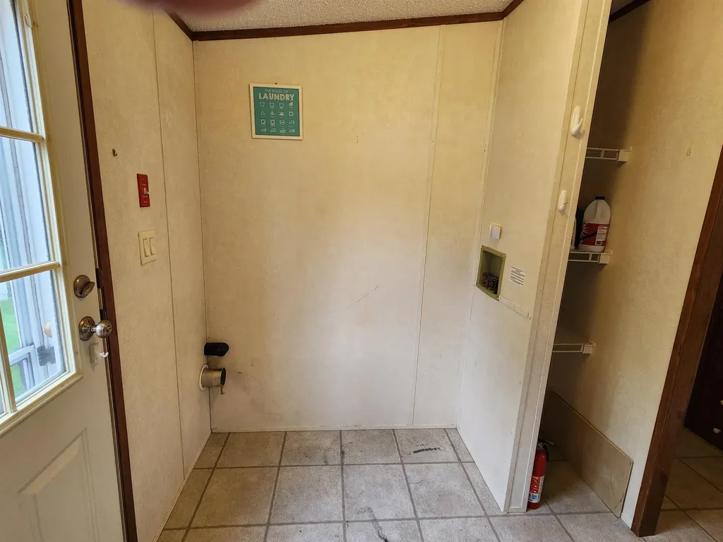 4 Pond Street Loudon NH 03307