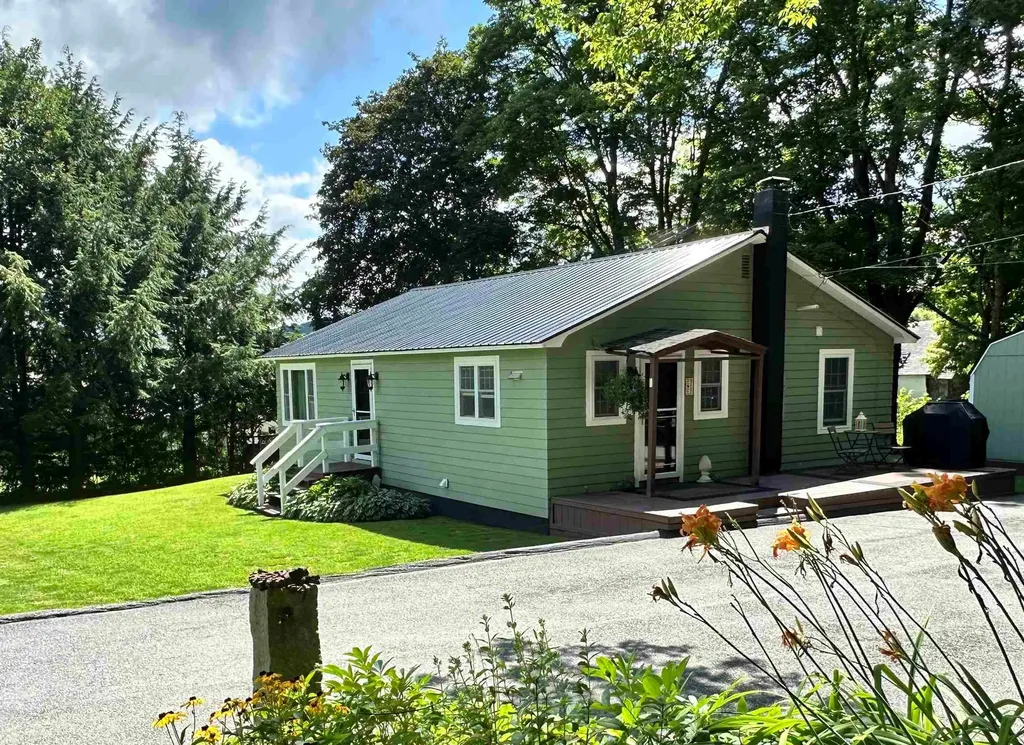18 Bowker Court Ludlow VT 05149