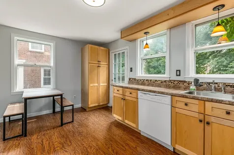 219 Concord Way Portsmouth NH 03801