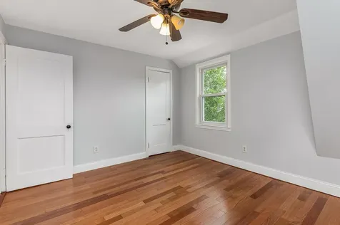219 Concord Way Portsmouth NH 03801