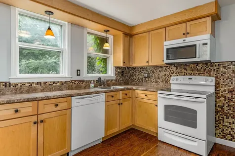 219 Concord Way Portsmouth NH 03801