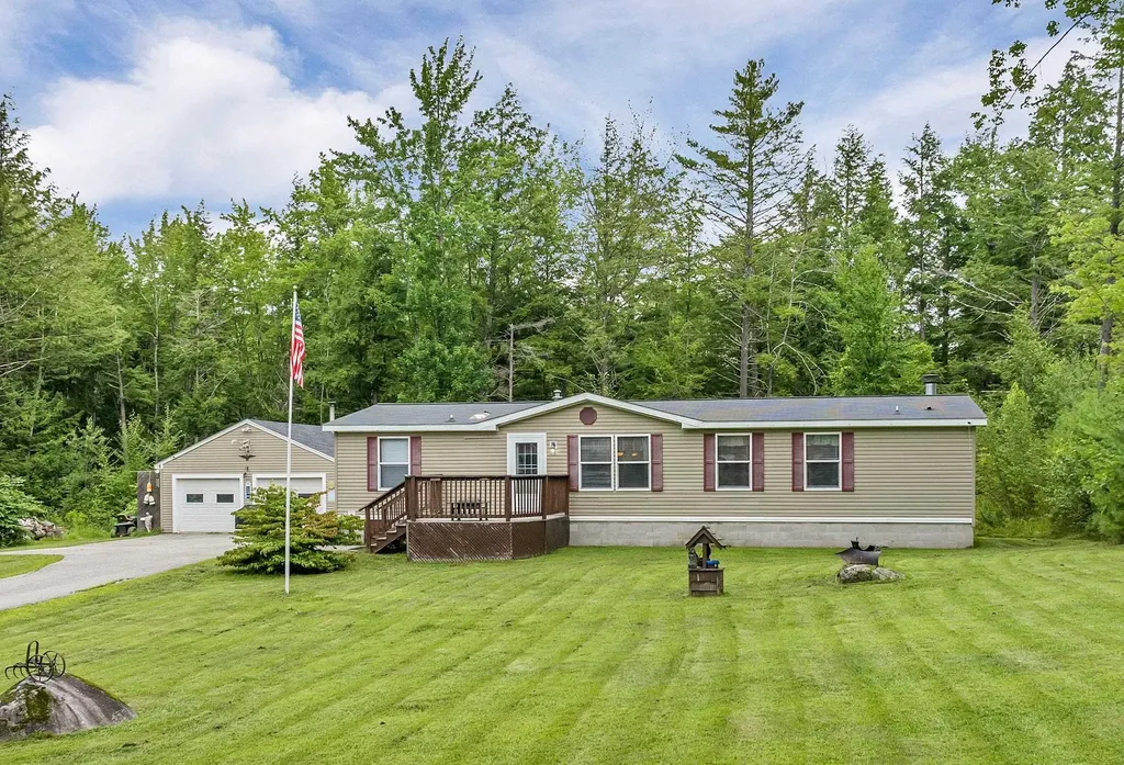 43 Bartlett Hill Road Center Harbor NH 03226