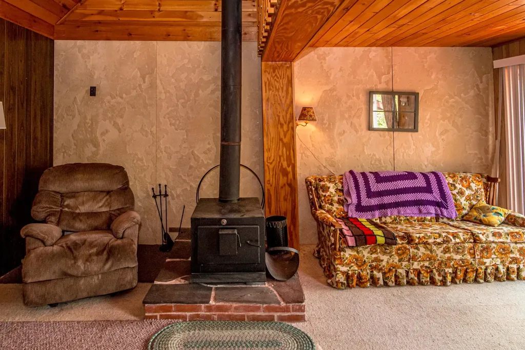 205 Overlook Road Milan NH 03588