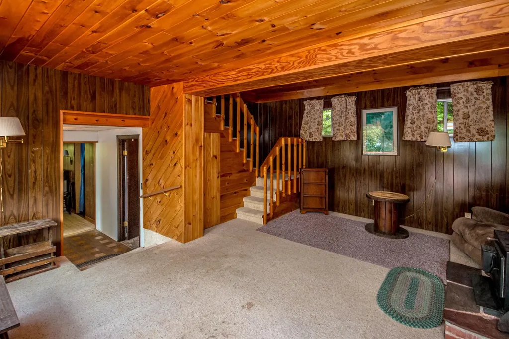 205 Overlook Road Milan NH 03588