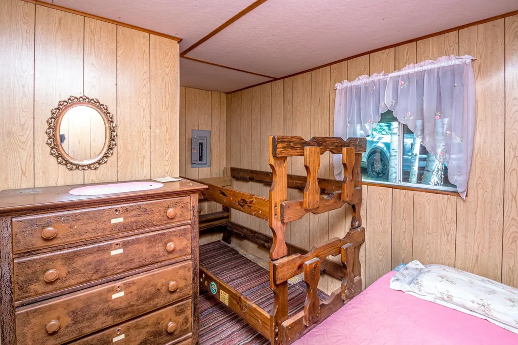 205 Overlook Road Milan NH 03588