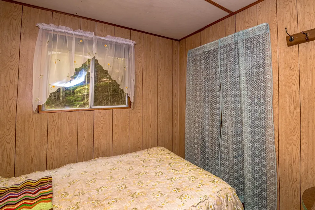 205 Overlook Road Milan NH 03588