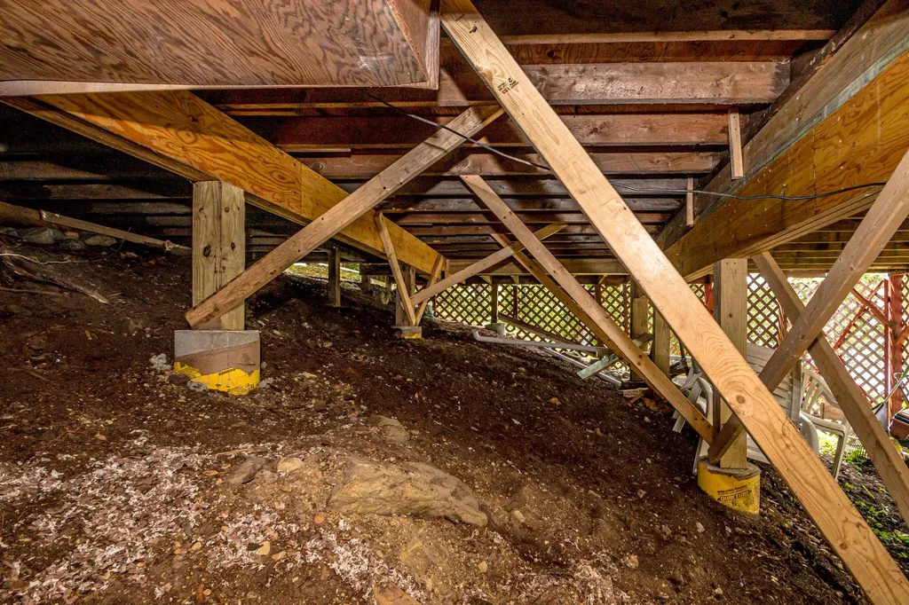 205 Overlook Road Milan NH 03588