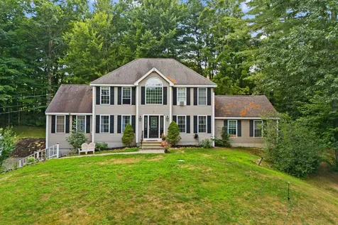 31 Wethersfield Drive Northfield NH 03276