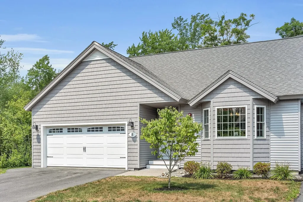 5 Remington Drive Hampstead NH 03826