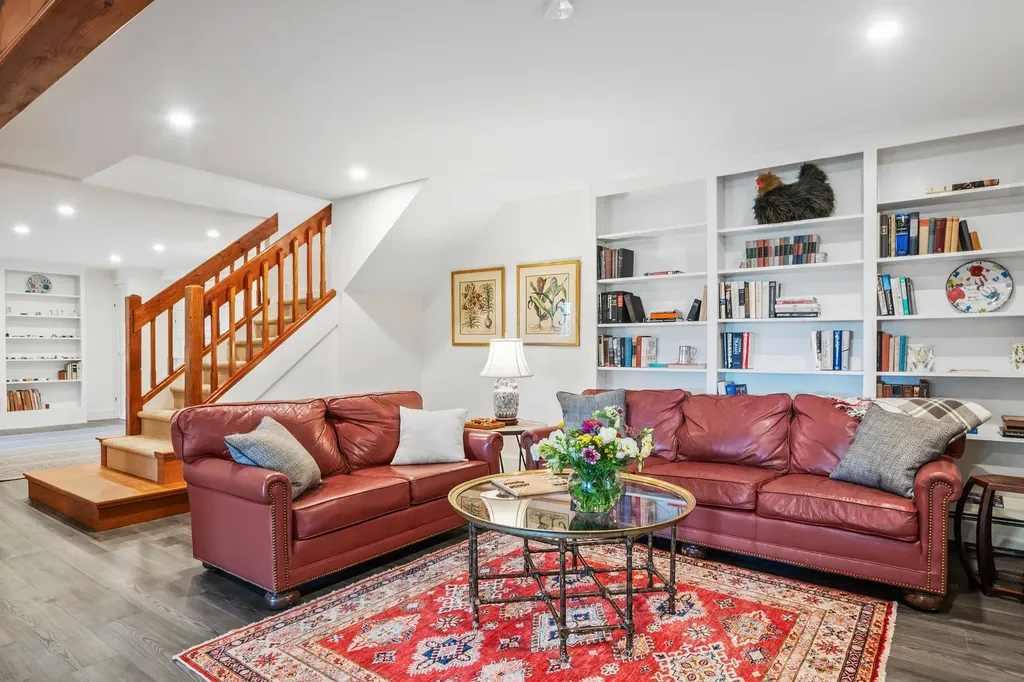 216 Woodland Trace New London NH 03257