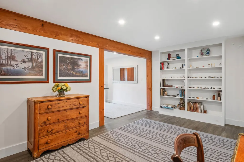 216 Woodland Trace New London NH 03257