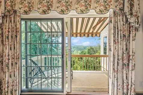 216 Woodland Trace New London NH 03257