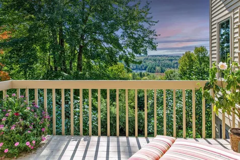 216 Woodland Trace New London NH 03257