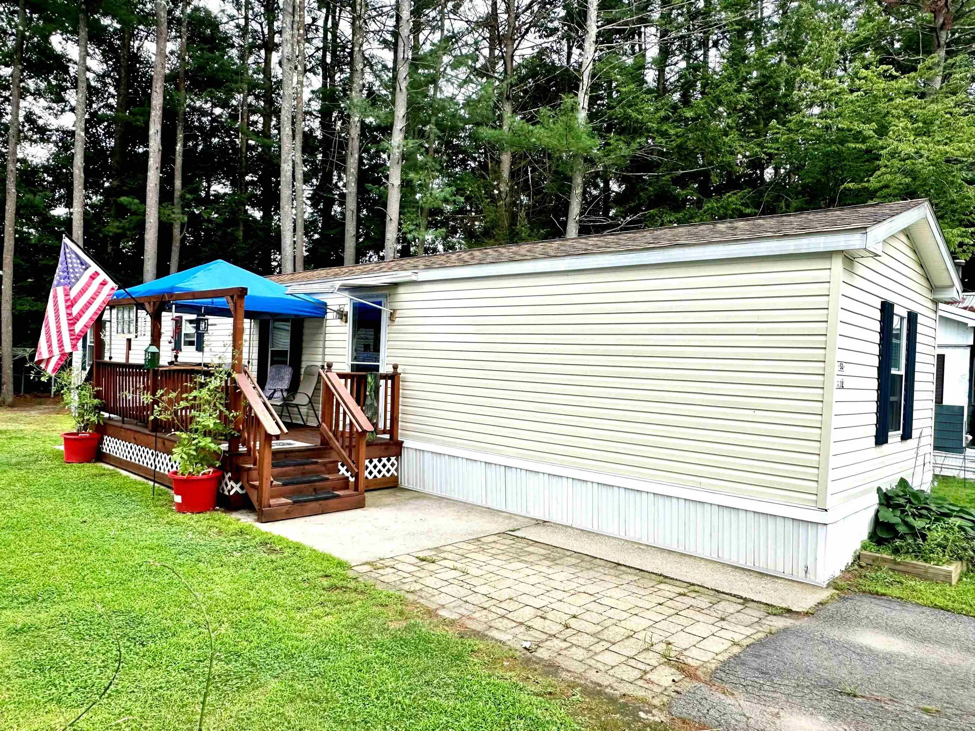 53 Oriole Avenue Keene NH 03431