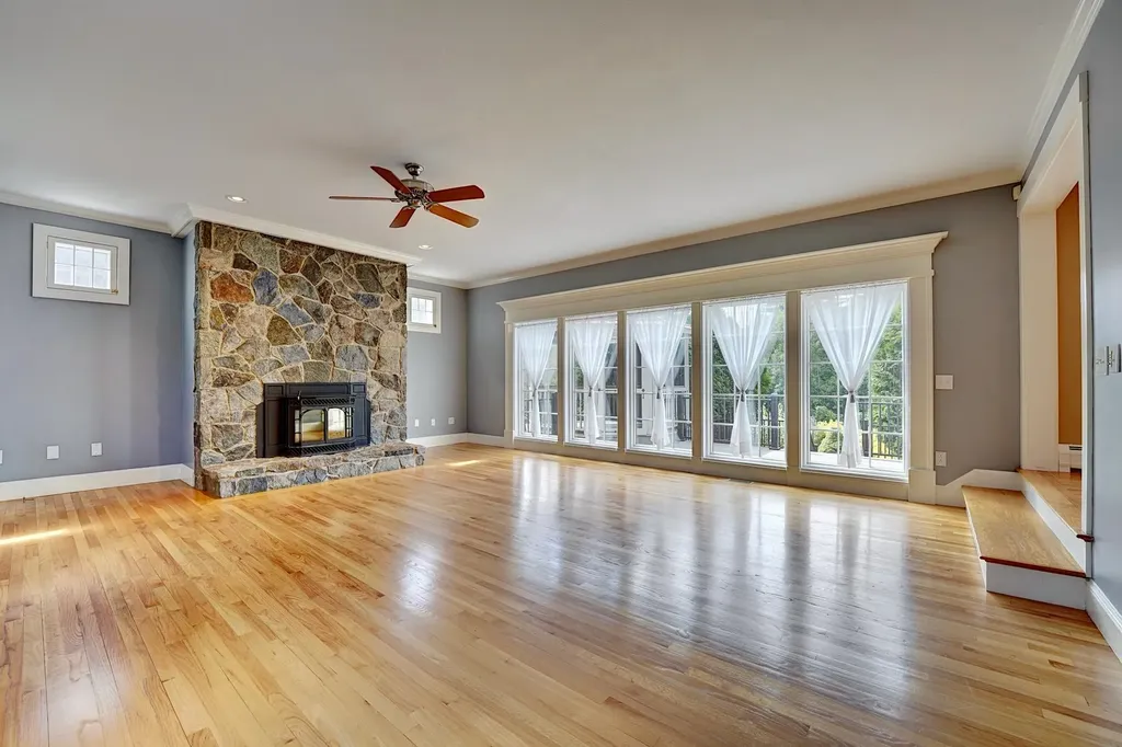 110 Town Farm Road Chester NH 03036