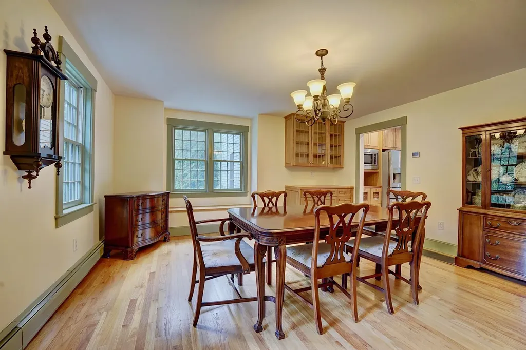 110 Town Farm Road Chester NH 03036