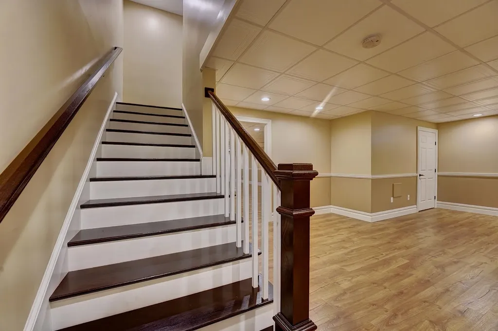 110 Town Farm Road Chester NH 03036