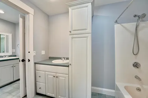 110 Town Farm Road Chester NH 03036