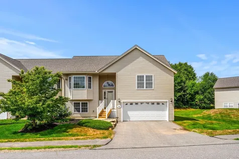 70 Hall Road Fremont NH 03044