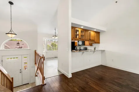 70 Hall Road Fremont NH 03044