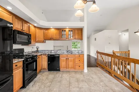 70 Hall Road Fremont NH 03044
