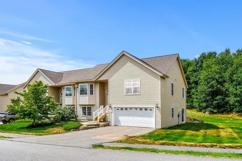 70 Hall Road Fremont NH 03044