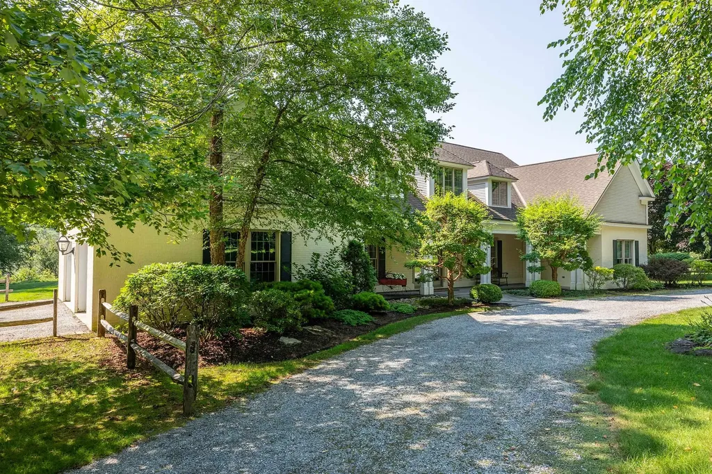 430 Riverbend Drive Manchester VT 05254