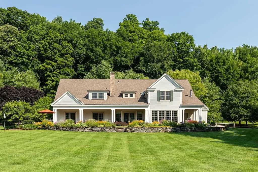 430 Riverbend Drive Manchester VT 05254