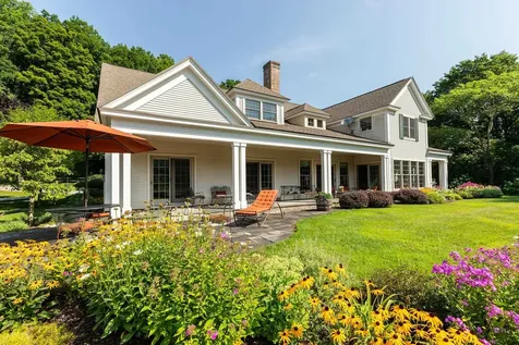 430 Riverbend Drive Manchester VT 05254