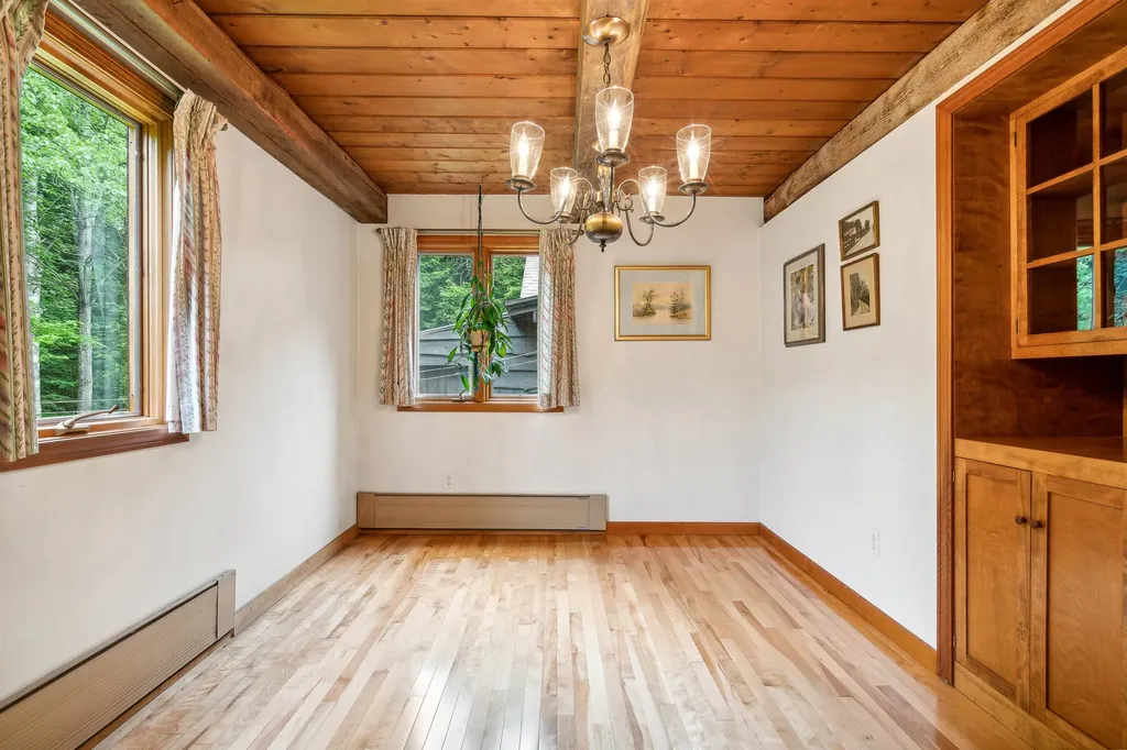10 Grant Road Hanover NH 03755