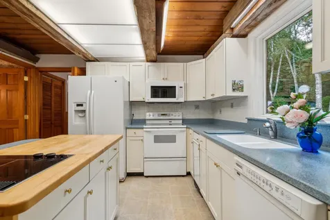 10 Grant Road Hanover NH 03755