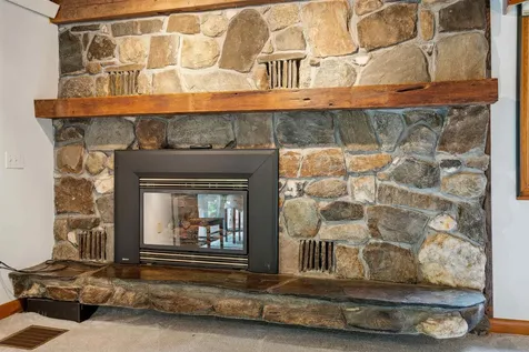 10 Grant Road Hanover NH 03755