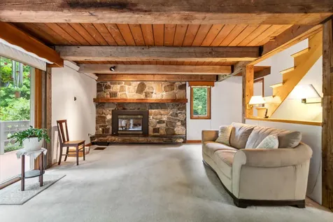 10 Grant Road Hanover NH 03755