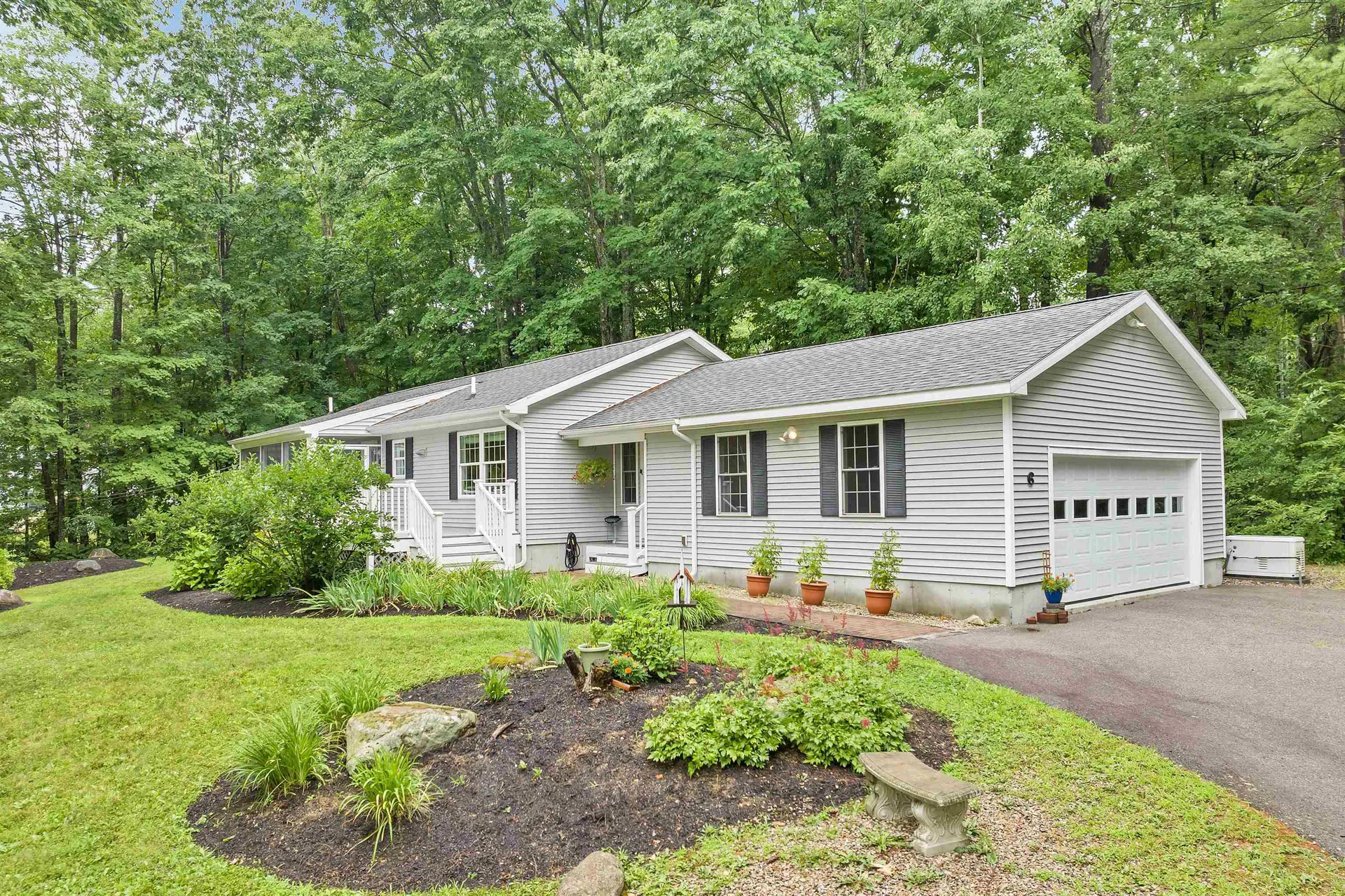 6 Dudley Road Wolfeboro NH 03894