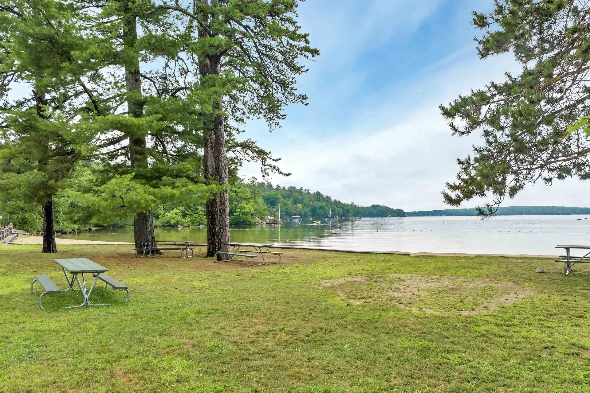6 Dudley Road Wolfeboro NH 03894