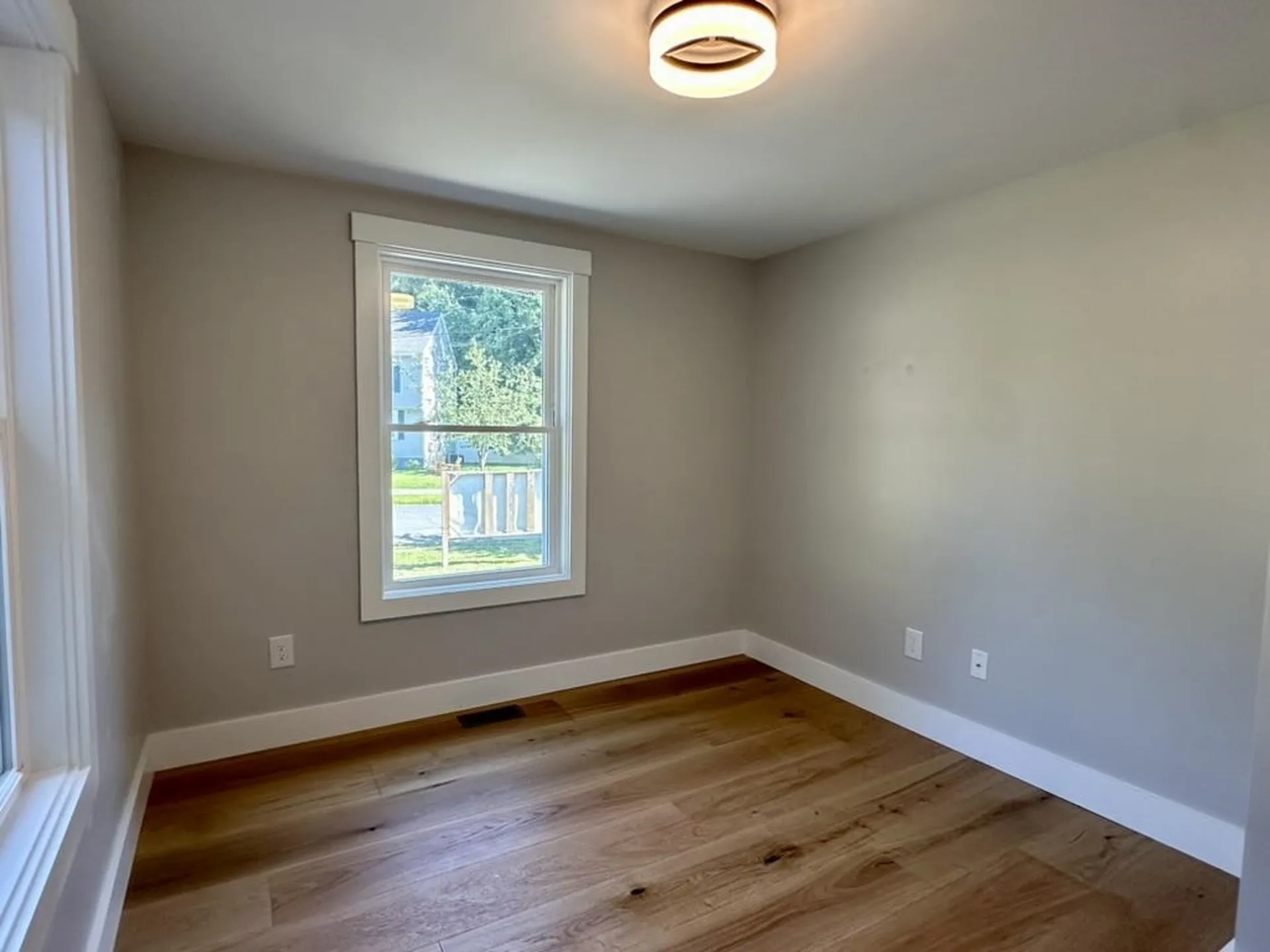 364 Colonial Drive Portsmouth NH 03801