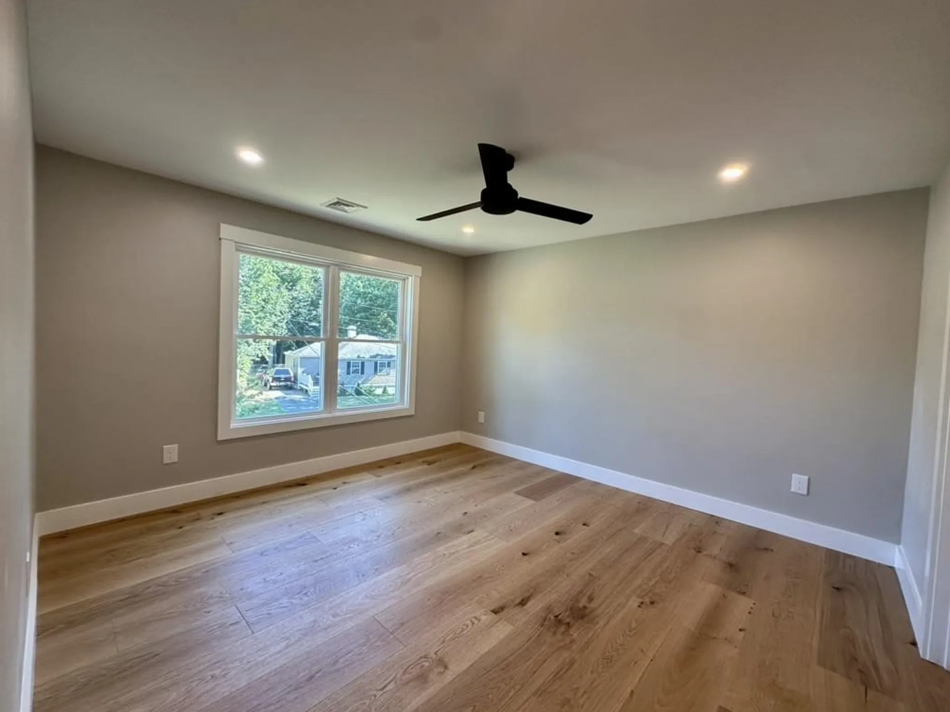 364 Colonial Drive Portsmouth NH 03801