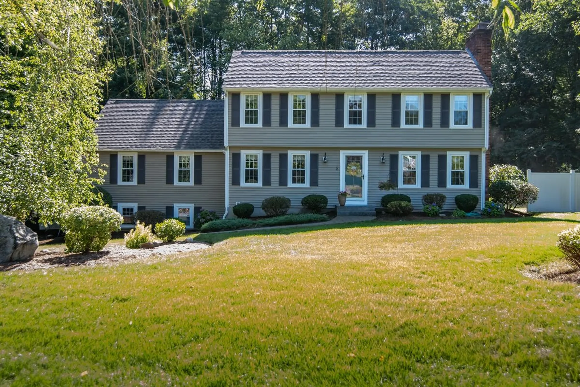 5 Cortland Drive Salem NH 03079