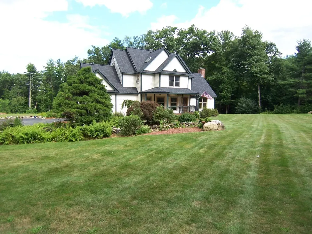 1 Beaver Pond Drive Brookline NH 03033