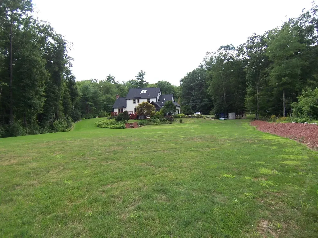 1 Beaver Pond Drive Brookline NH 03033
