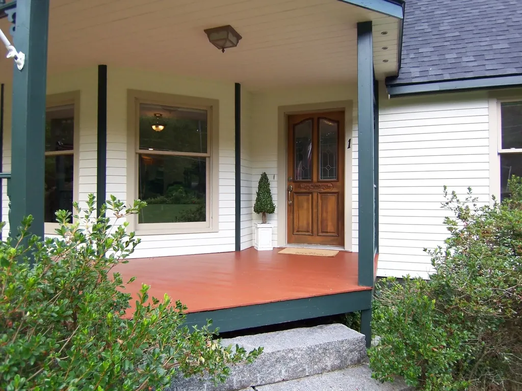 1 Beaver Pond Drive Brookline NH 03033