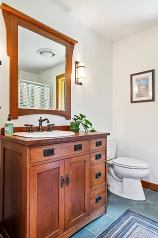 161 Smith Pond Road Enfield NH 03748