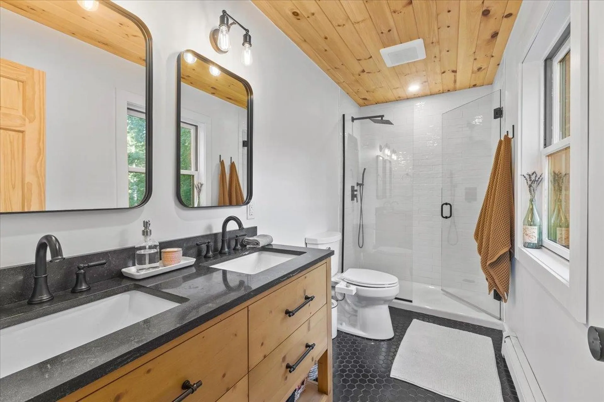 95 Deer Creek Lane Richmond VT 05477