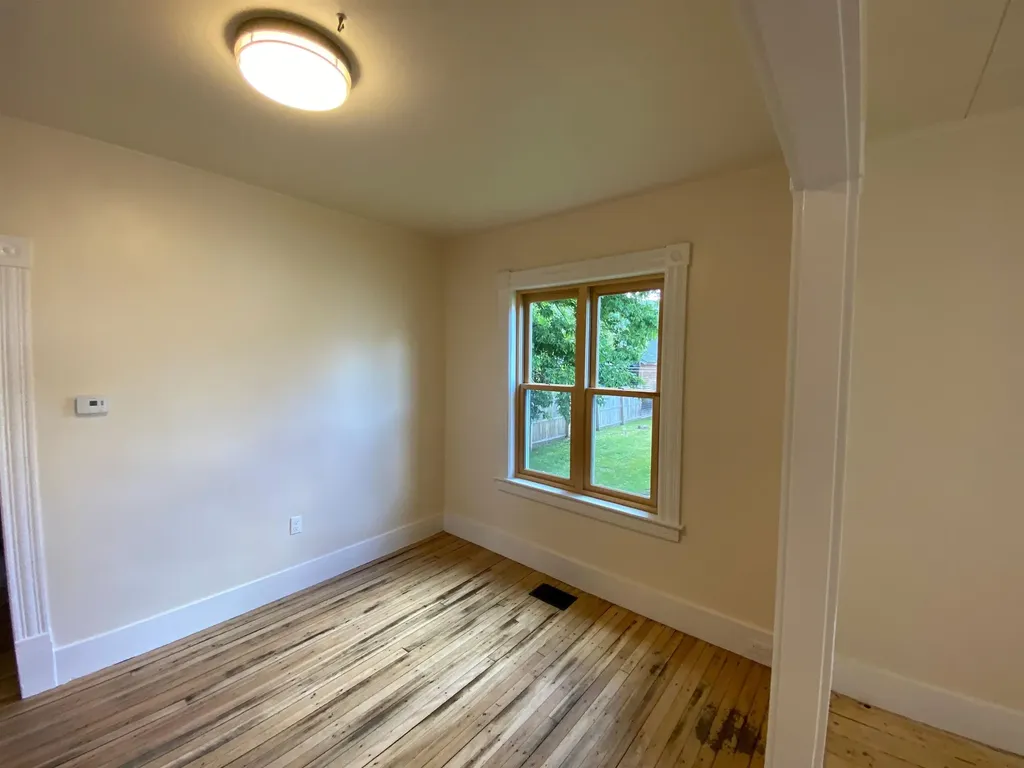 28 Dale Street Hardwick VT 05843