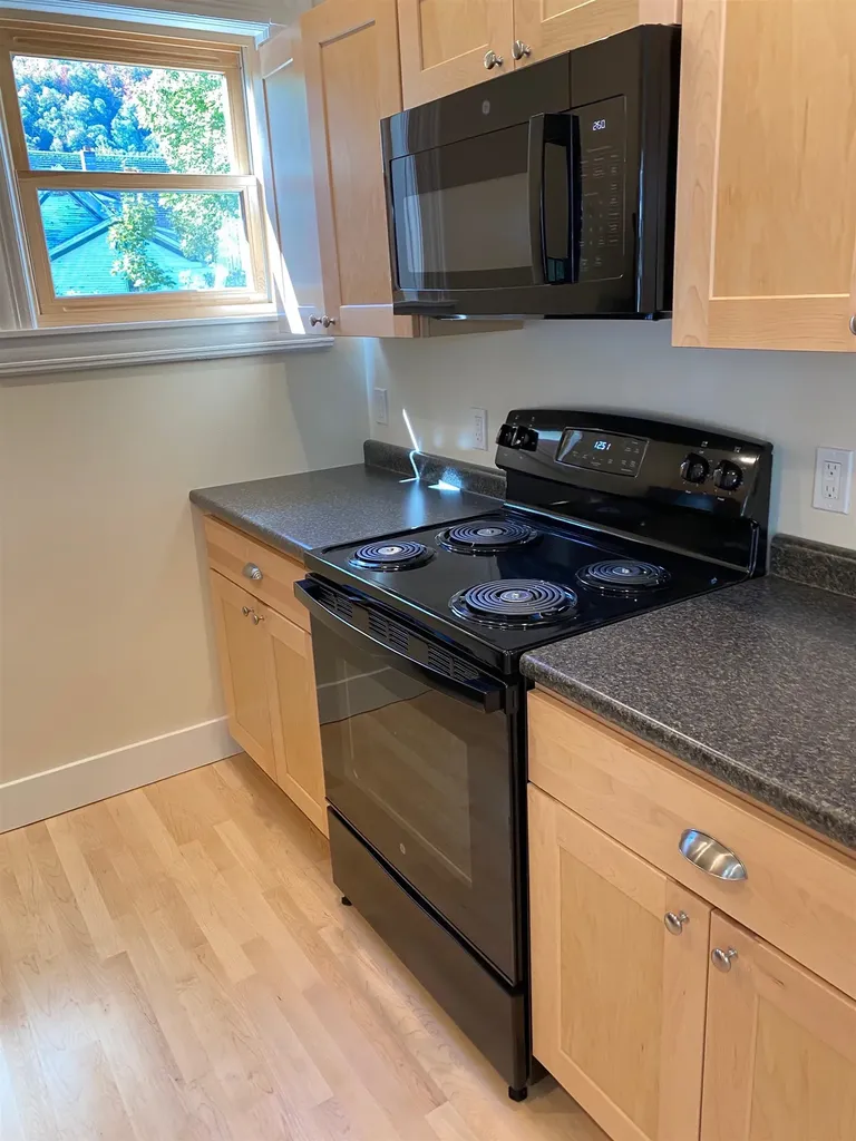 28 Dale Street Hardwick VT 05843