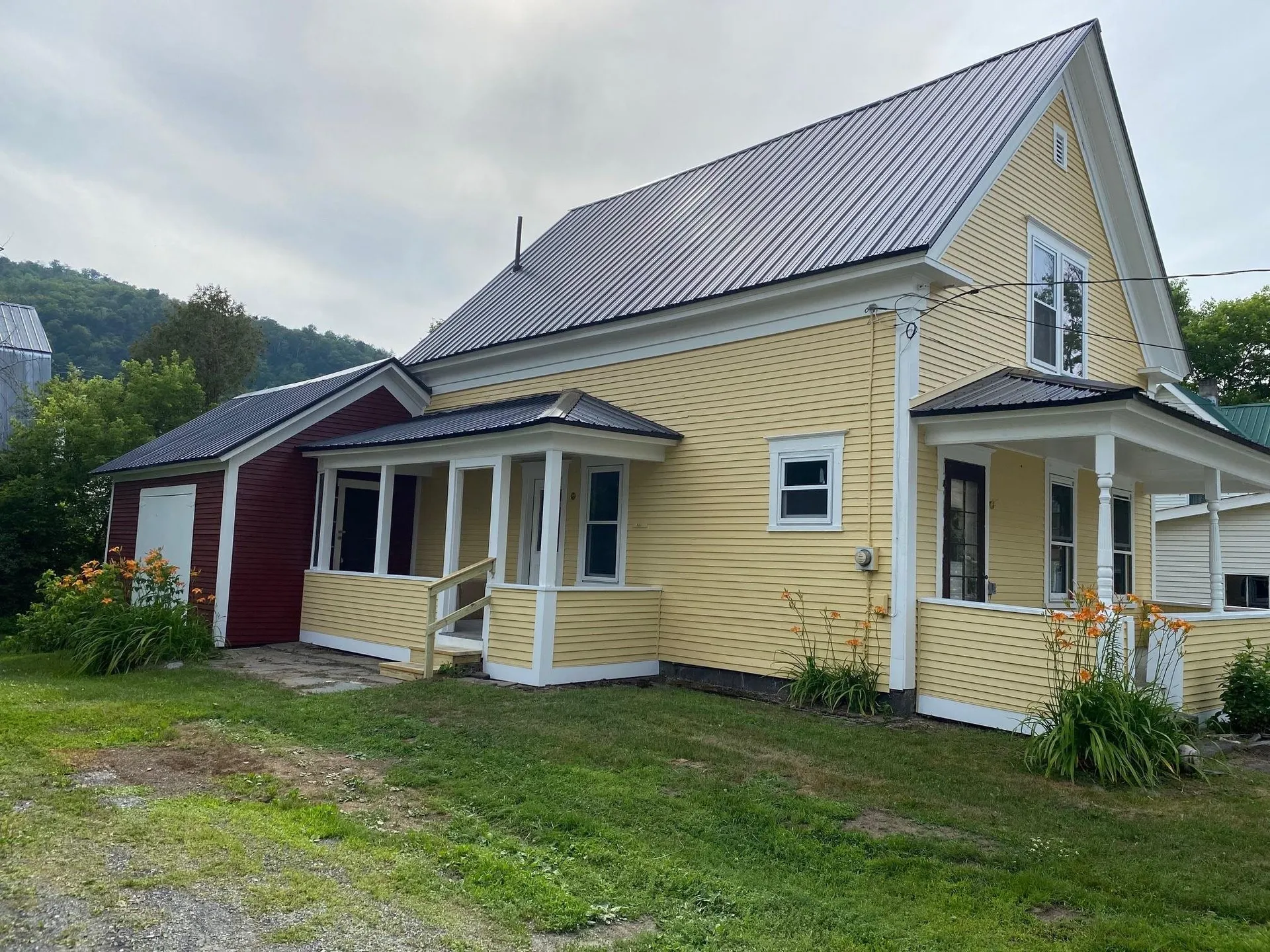 28 Dale Street Hardwick VT 05843