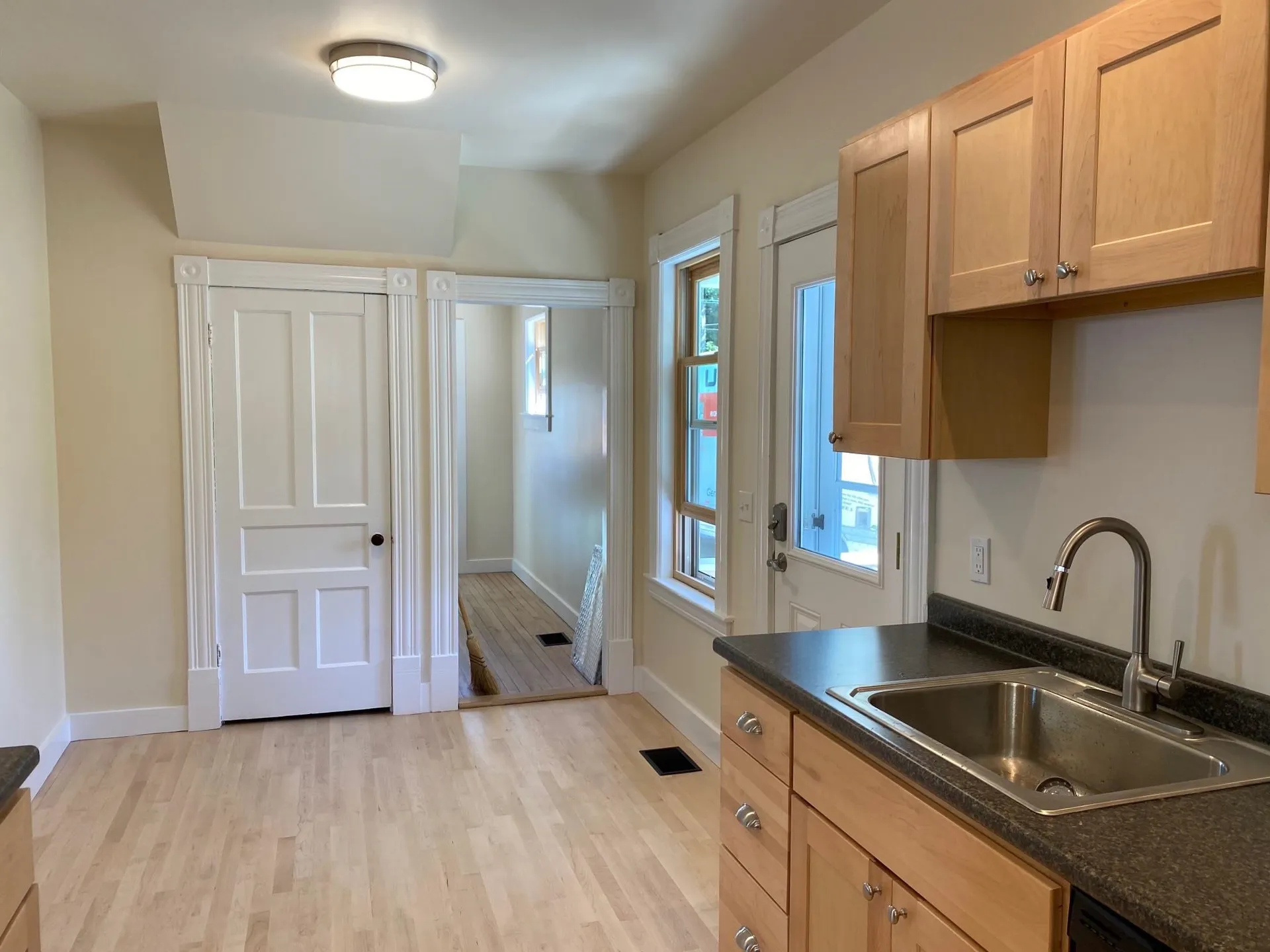 28 Dale Street Hardwick VT 05843
