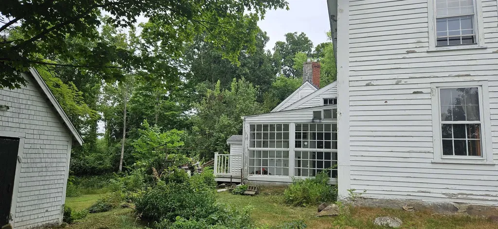 66 Exeter Road Kingston NH 03848